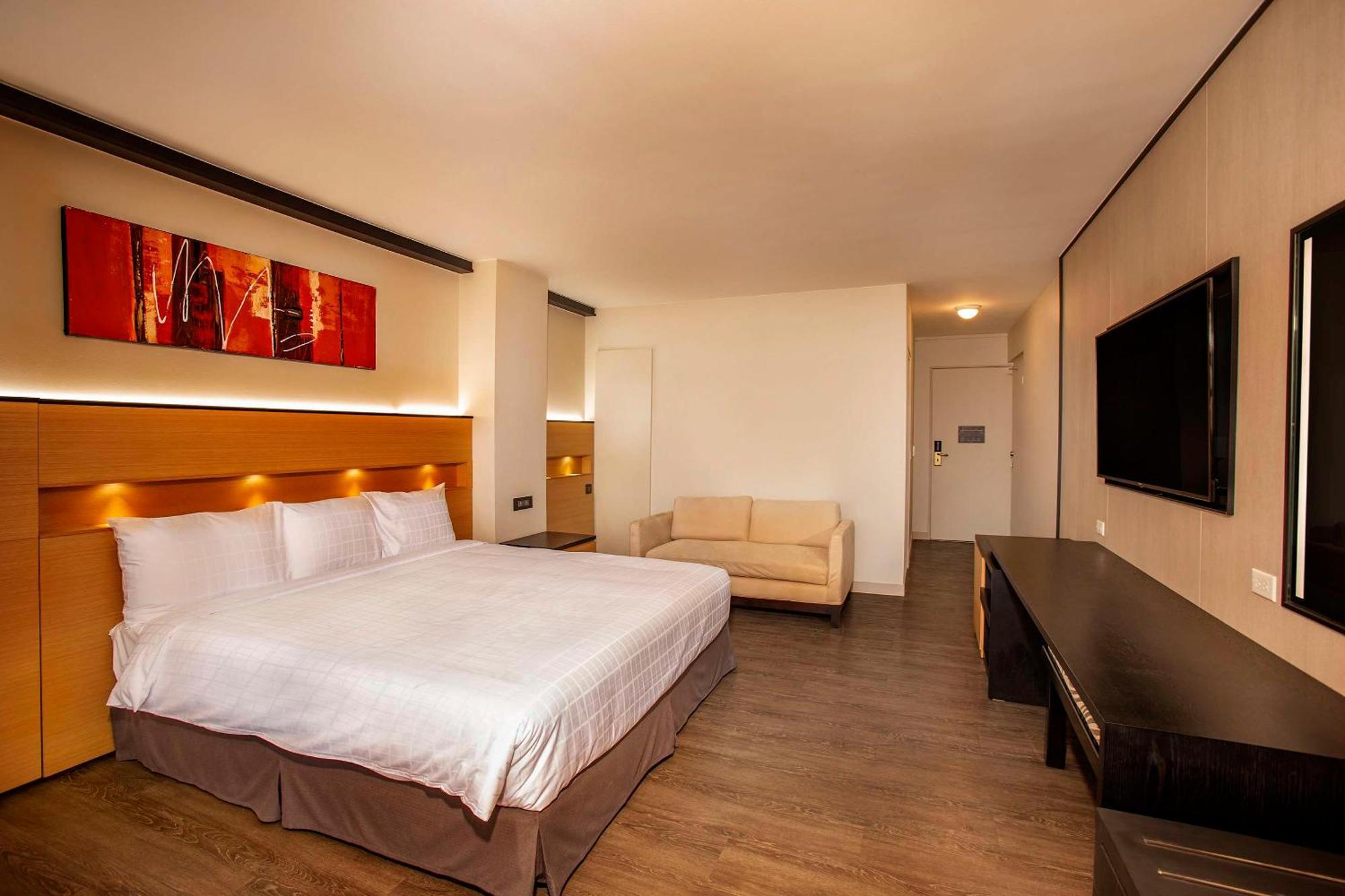 The Bayview Hotel Guam Tumon Exterior photo